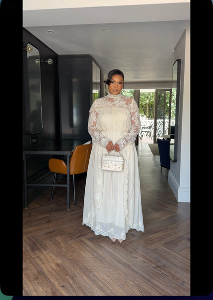 Cream flowy dress(new stock)