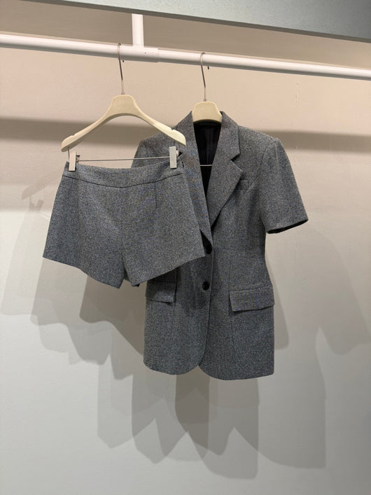 Grey mini pants suit
