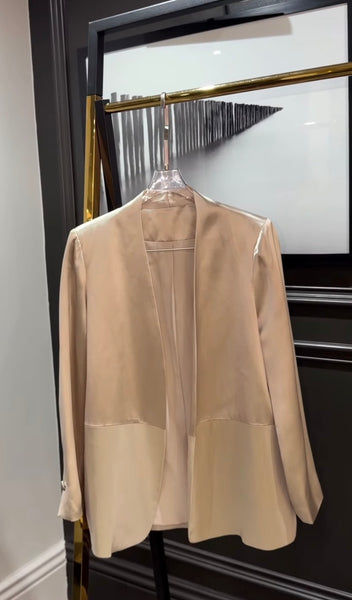 Nude silk Blazer