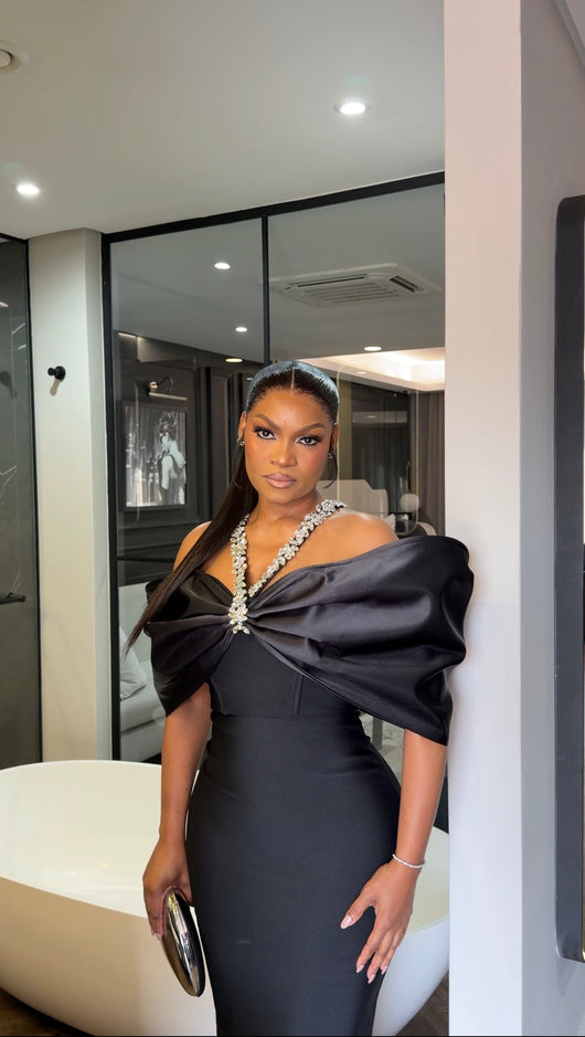 Black Off shoulder bandage